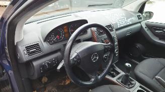 Mercedes A-klasse W169 A180CDI 640940 Blauw 375 onderdelen picture 14