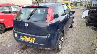 Fiat Grande Punto 2009 1.2i 199A4 Blauw 475 onderdelen picture 3