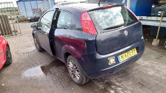 Fiat Grande Punto 2009 1.2i 199A4 Blauw 475 onderdelen picture 2