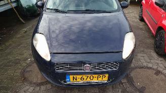 Fiat Grande Punto 2009 1.2i 199A4 Blauw 475 onderdelen picture 6