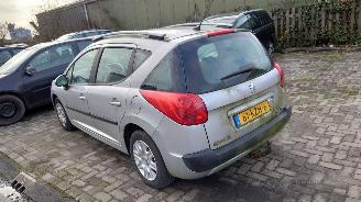 Peugeot 207 2010 1.4 VTi 8FS Grijs EZR onderdelen picture 3