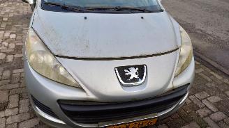 Peugeot 207 2010 1.4 VTi 8FS Grijs EZR onderdelen picture 8