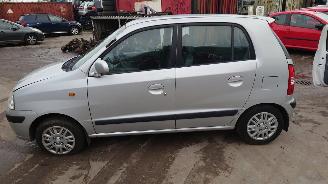 Hyundai Atos 2007 1.1 12v G4HG Grijs QO onderdelen picture 2