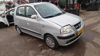 Hyundai Atos 2007 1.1 12v G4HG Grijs QO onderdelen picture 5
