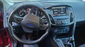 Ford Focus 3 2015 1.0 Ecoboost M1DD Rood Red Candy onderdelen picture 21