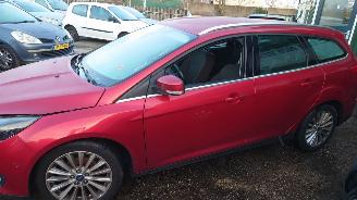 Ford Focus 3 2015 1.0 Ecoboost M1DD Rood Red Candy onderdelen picture 2