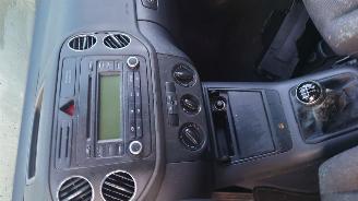 Volkswagen Golf plus 5M1 2005 1.4 16v BCA FXQ Zwart LC9Z onderdelen picture 14