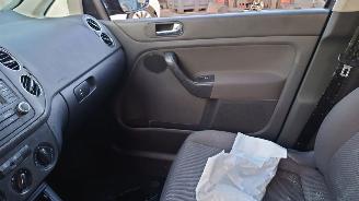Volkswagen Golf plus 5M1 2005 1.4 16v BCA FXQ Zwart LC9Z onderdelen picture 15