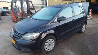 Purkuautot passenger cars Volkswagen Golf plus 5M1 2005 1.4 16v BCA FXQ Zwart LC9Z onderdelen 2005/4