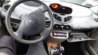 Renault Twingo 2 2008 1.2i D7F Wit OV369 onderdelen picture 15