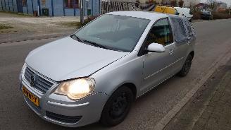 Sloopauto Volkswagen Polo 9N3 2009 1.4 16v BUD JHQ Grijs LA7W onderdelen 2009/1