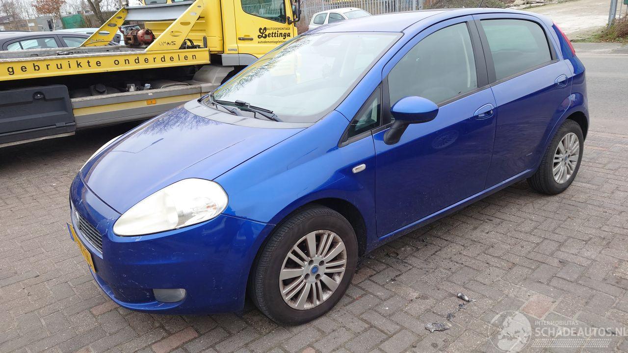 Fiat Grande Punto 2007 1.4 16v 199A6 Blauw 599/A onderdelen