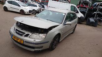 Coche siniestrado Saab 9-3 2006 1.9 TiD Z19DTH Grijs 293 onderdelen 2006/4