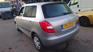 Skoda Fabia 5J 2009 1.2 12v CGPA LVG Grijs LF8H onderdelen picture 3