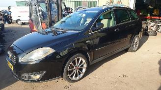 demontáž osobní automobily Fiat Croma 2008 2.2 16v 194A1 Zwart onderdelen 2008/7