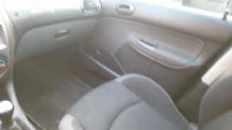 Peugeot 206 2006 1.4 HDI 8HZ Blauw KPL onderdelen picture 15