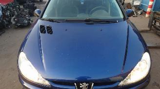Peugeot 206 2006 1.4 HDI 8HZ Blauw KPL onderdelen picture 8
