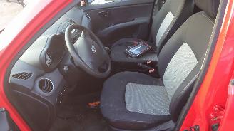 Hyundai I-10 2009 1.1 12v G4HG Rood H4 onderdelen picture 18