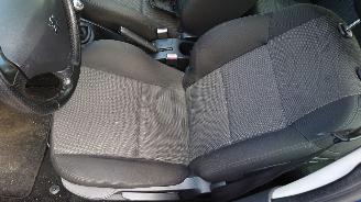 Peugeot 207 SW 2008 1.6 VTi 5FW Blauw KPL onderdelen picture 13