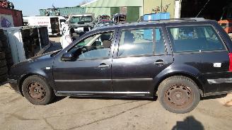 Volkswagen Golf 2005 1.6 FSI BAD Zwart LC9Z onderdelen picture 2