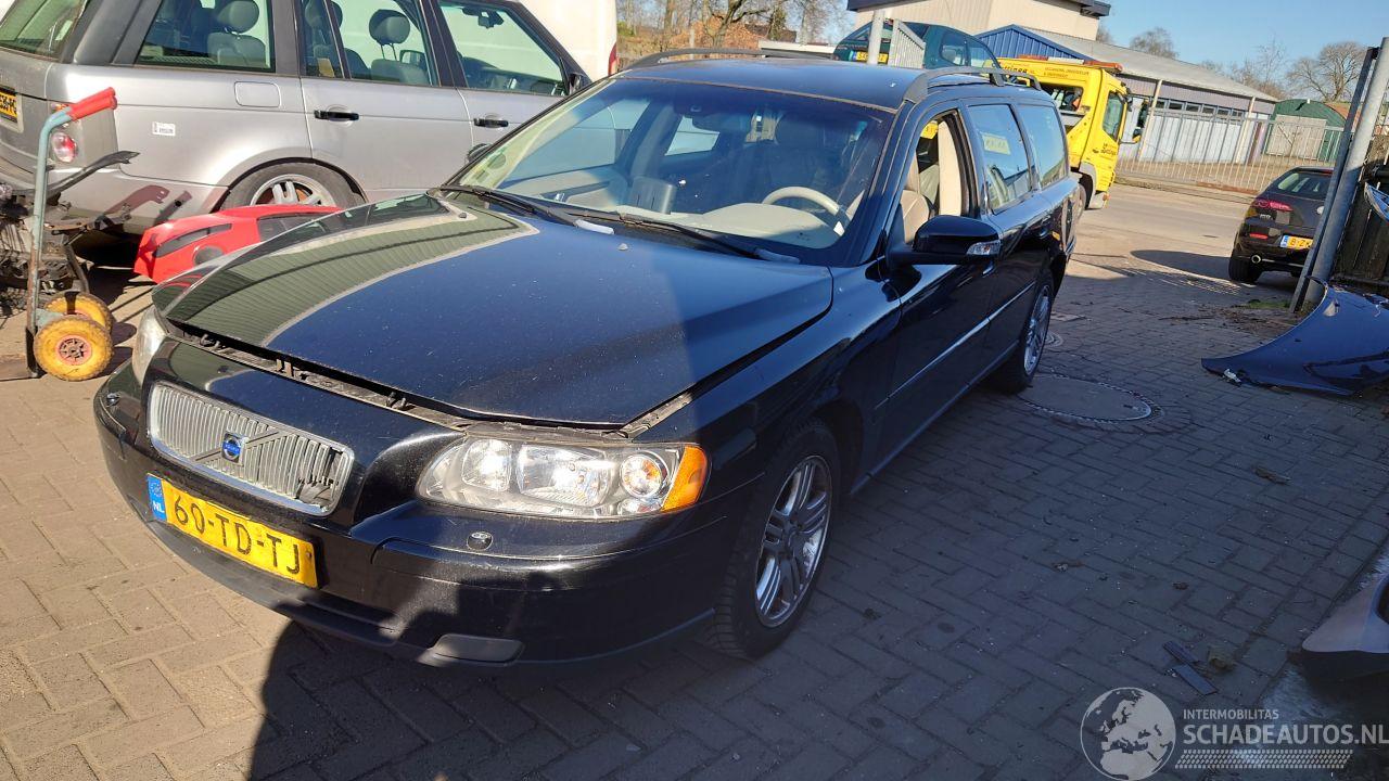 Volvo V-70 2006 2.4 D5 D5244T5 Zwart 019 onderdelen