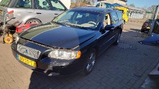 Dezmembrări autoturisme Volvo V-70 2006 2.4 D5 D5244T5 Zwart 019 onderdelen 2006/7