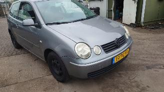 Volkswagen Polo 9N1 2004 1.4 16v BBY GRZ Grijs LD7W onderdelen picture 9