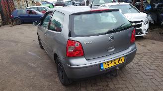 Volkswagen Polo 9N1 2004 1.4 16v BBY GRZ Grijs LD7W onderdelen picture 4