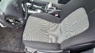 Peugeot 407 2007 2.0 16v RFJ Blauw KNND onderdelen picture 14