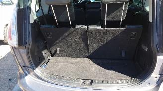 Mazda 5 2008 2.0 16v LF Grijs onderdelen picture 5