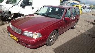 Volvo V-70 1997 2.5 10v B5252S Rood 418 onderdelen picture 2