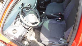 Renault Clio 2 2008 1.2 16v D4F740 JH3128 Rood TED75 onderdelen picture 11