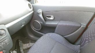 Renault Clio 2 2008 1.2 16v D4F740 JH3128 Rood TED75 onderdelen picture 16
