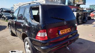 Mercedes M-klasse ML W163 270 CDI 612963 Zwart 040 onderdelen picture 3