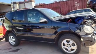 Mercedes M-klasse ML W163 270 CDI 612963 Zwart 040 onderdelen picture 6