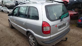 Opel Zafira A 2005 2.2 DTi Y22DTR Grijs Z157 onderdelen picture 3