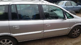 Opel Zafira A 2005 2.2 DTi Y22DTR Grijs Z157 onderdelen picture 5