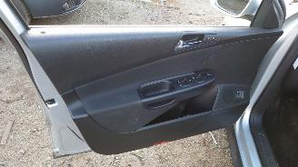 Volkswagen Passat B6 2006 Grijs 2.0 FSI BVY JCP onderdelen picture 11
