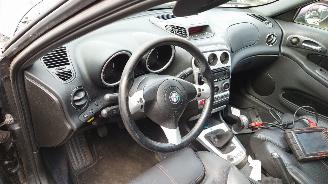 Alfa Romeo 156 2004 1.8 16v AR32205 Zwart 601 onderdelen picture 17