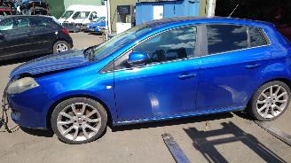Fiat Bravo 2011 1.4 Multiair 198A7 Blauw 899/B onderdelen picture 2