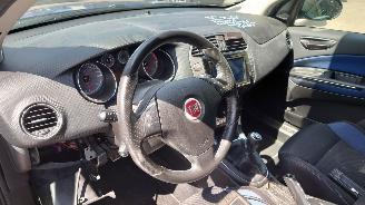 Fiat Bravo 2011 1.4 Multiair 198A7 Blauw 899/B onderdelen picture 18