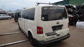 Volkswagen Transporter T5 2004 2.5 TDI AXD GWB Wit L902 onderdelen picture 3