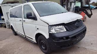 Volkswagen Transporter T5 2004 2.5 TDI AXD GWB Wit L902 onderdelen picture 8