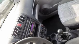 Kia Picanto BA 2007 1.0 12v G4HE Zwart Z1 onderdelen picture 16