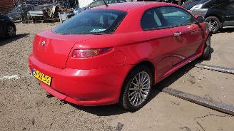 Alfa Romeo GT 2006 1.8 16v 2006 Rood onderdelen picture 4