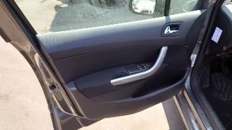 Peugeot 308 SW 2011 1.6 VTi 5FW Grijs KTP onderdelen picture 9