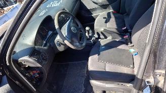 Volkswagen Golf 4 2002 1.4 16v AXP DUW Zwart LC9Z onderdelen picture 11