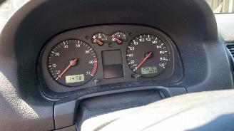 Volkswagen Golf 4 2002 1.4 16v AXP DUW Zwart LC9Z onderdelen picture 12