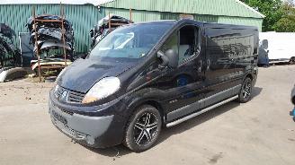 Coche siniestrado Renault Trafic 2006 2.5 DCi G9U630 Zwart TED68 onderdelen 2006/11