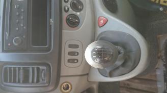 Renault Trafic 2006 2.5 DCi G9U630 Zwart TED68 onderdelen picture 17